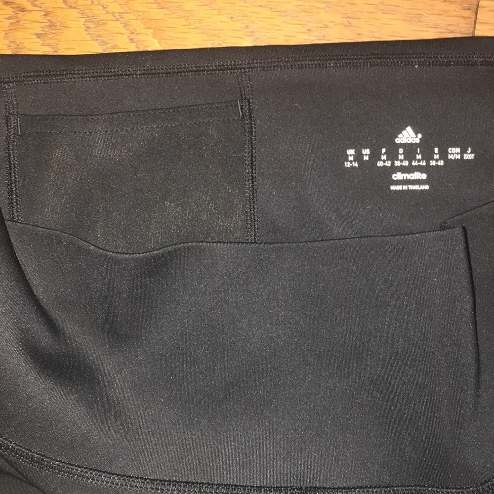 EUC Adidas climalite cropped leggings - Picture 4 of 4